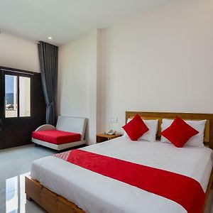 Oyo 119 Sunshine Beach Hotel